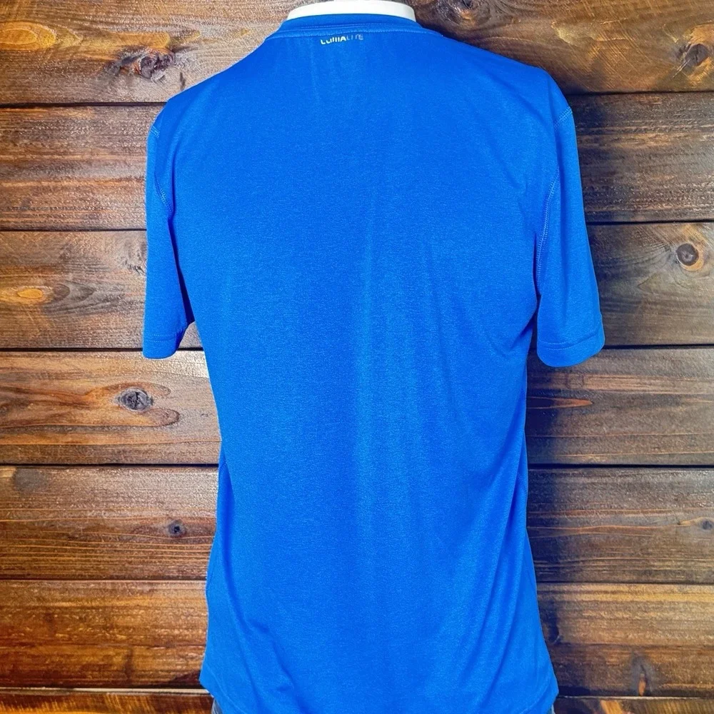 Adidas ClimaLite Men's Short Sleeve Blue Crewneck Athletic Shirt Size Medium